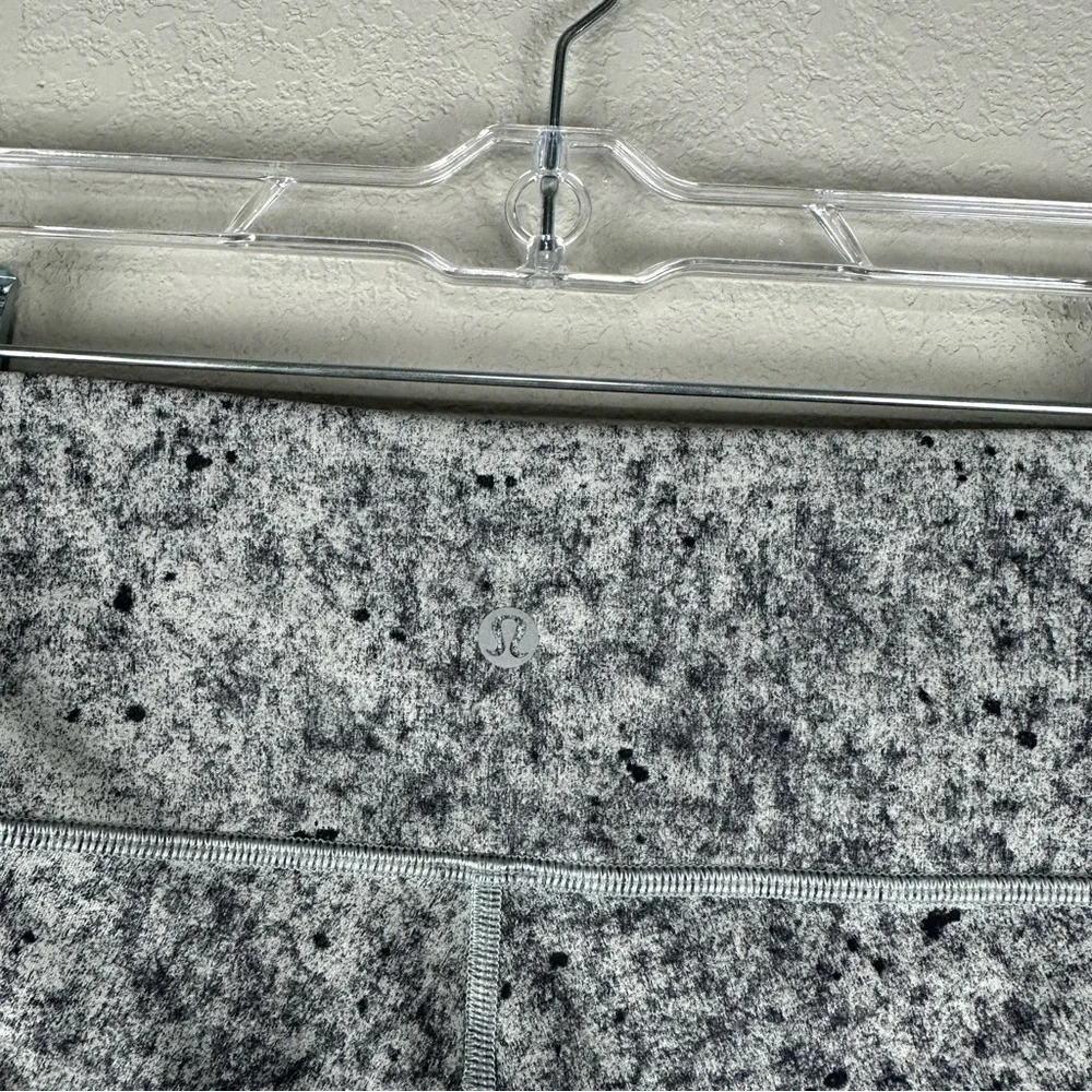 Lululemon White Gray Antiqued Alpine Wunder Under Athletic Athleisure Leggings 4